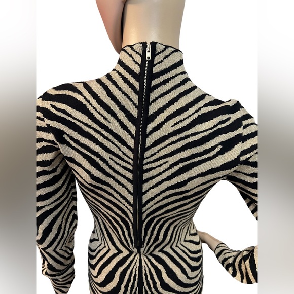 Akira NWT Black Gold Shimmer Zebra Print Body-con Knit Mini Dress (0458) - Picture 6 of 12